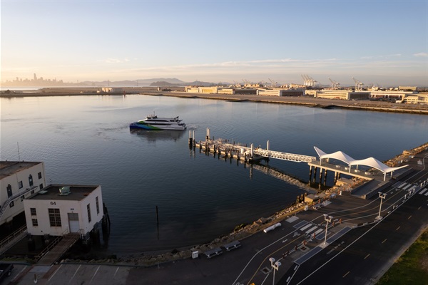 Alameda-SeaplaneLagoonFerryTerminal